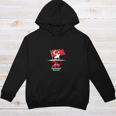 29 Ekim Cumhuriyet Bayramı Hoodie – Türk Bayraklı Atlı Siluet Tasarımı, Unisex Siyah Kapüşonlu Sweatshirt